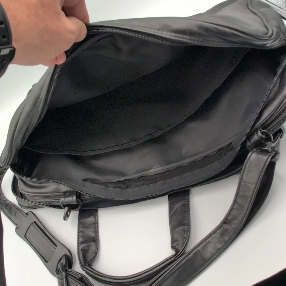 Converse Shoulder PC Bag Faux Soft‎ Leather Clutch Black - Rare Vintage